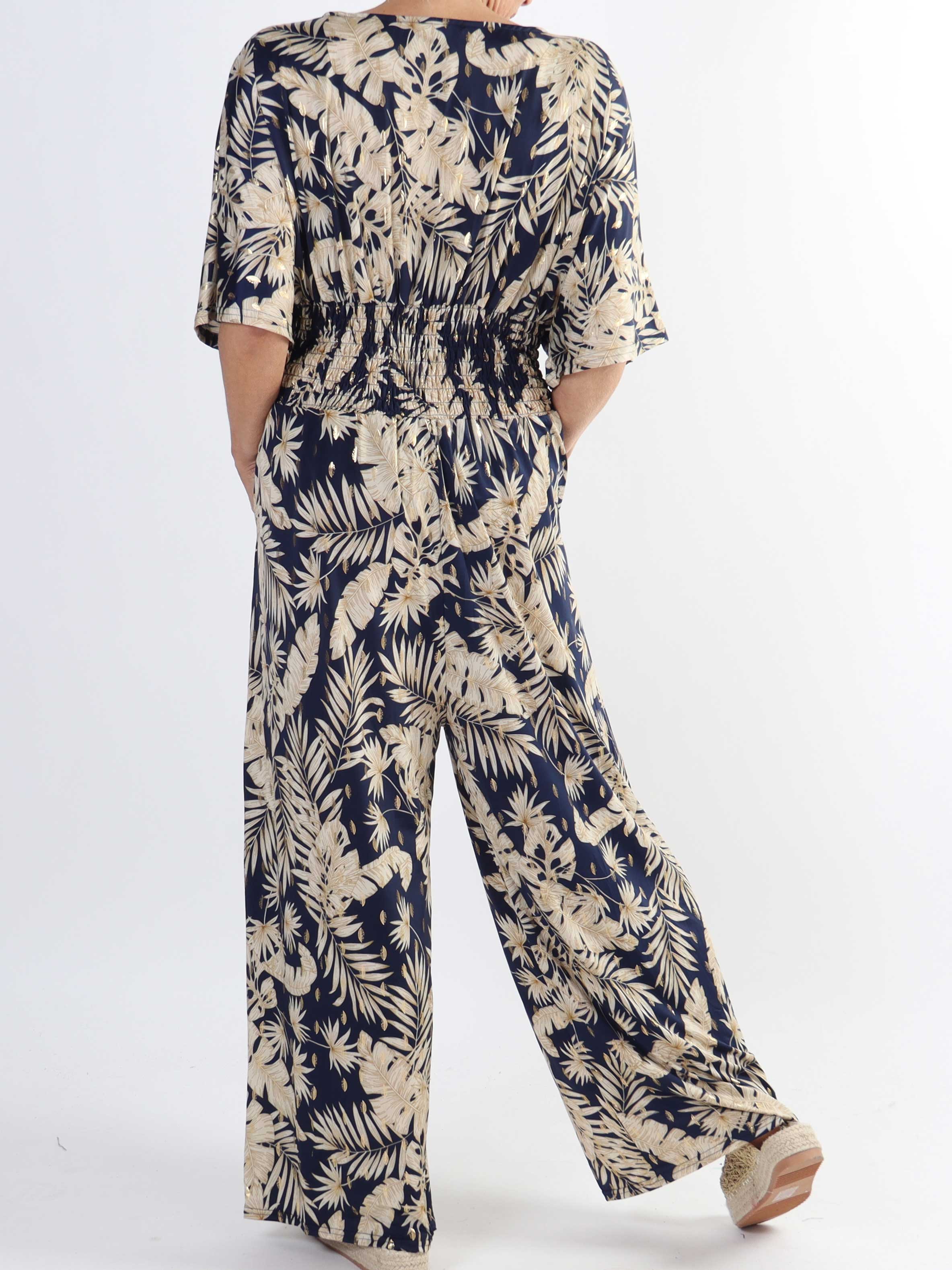 Pams Gold Leaf Jumpsuit - Elastisk plus size buksedragt med bladmønster